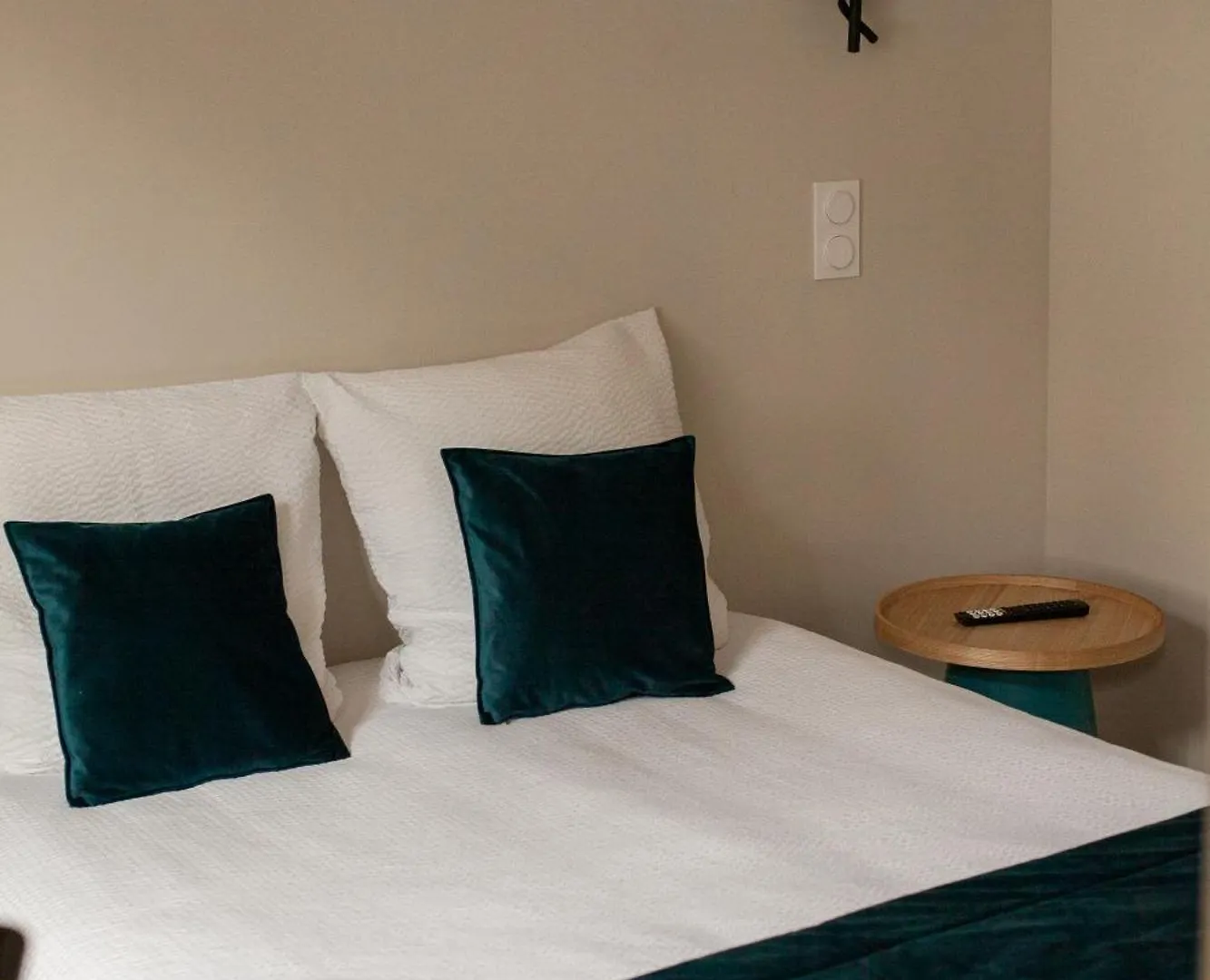 Appartements Avec Garage Prive - Latre Location Lourdes France