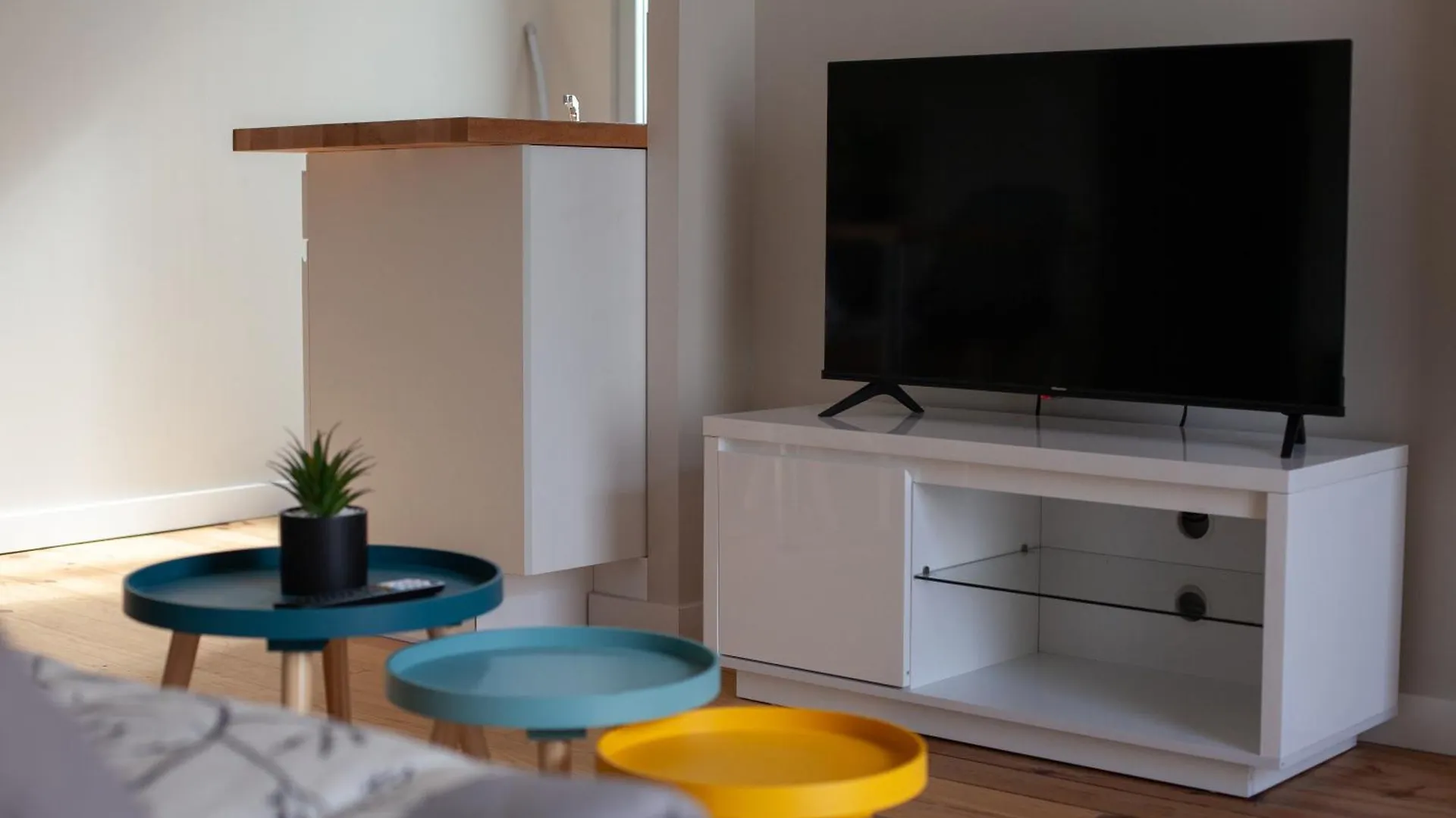Appartements Avec Garage Prive - Latre Location Lourdes France