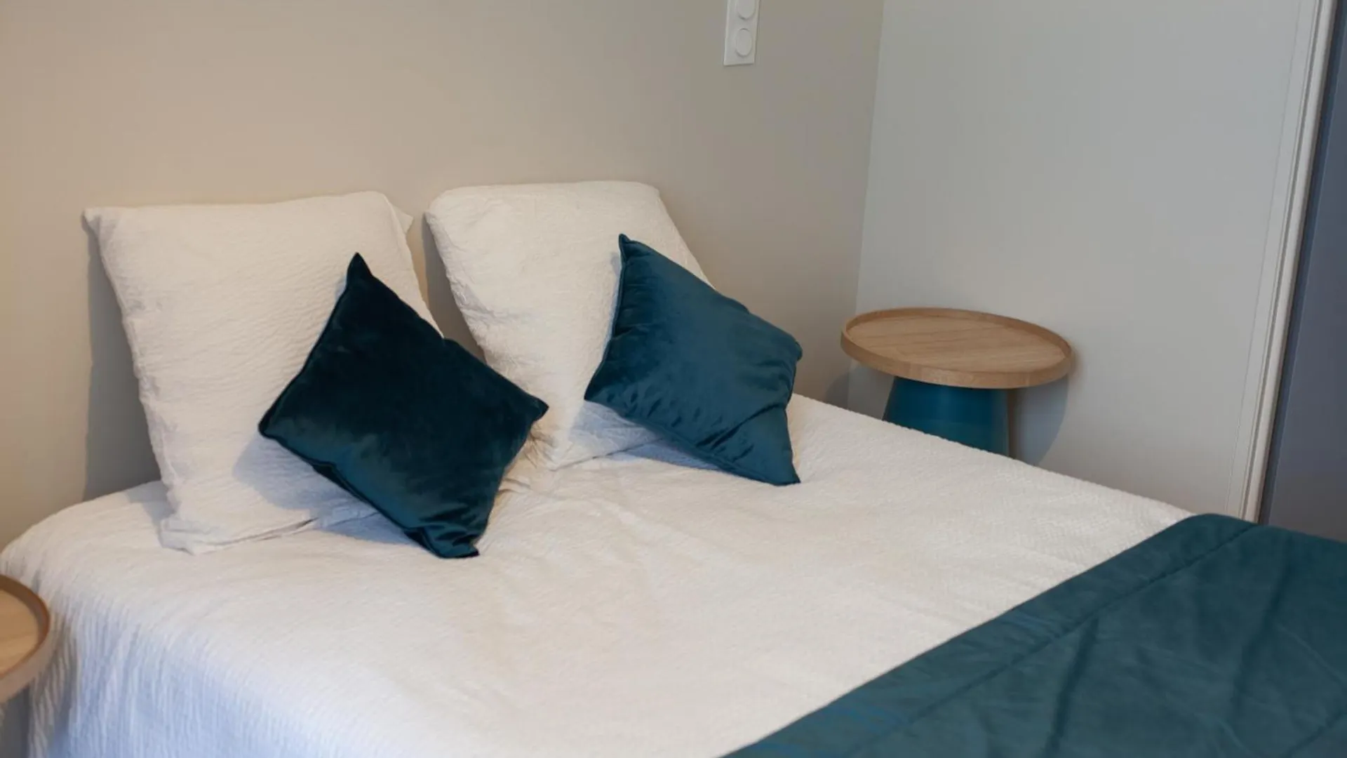 Appartements Avec Garage Prive - Latre Location Lourdes