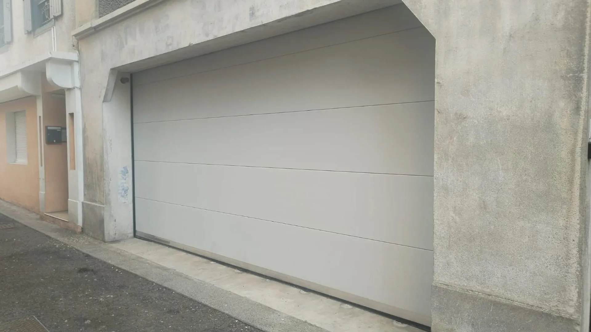 Appartements Avec Garage Prive - Latre Location Lourdes 0*,