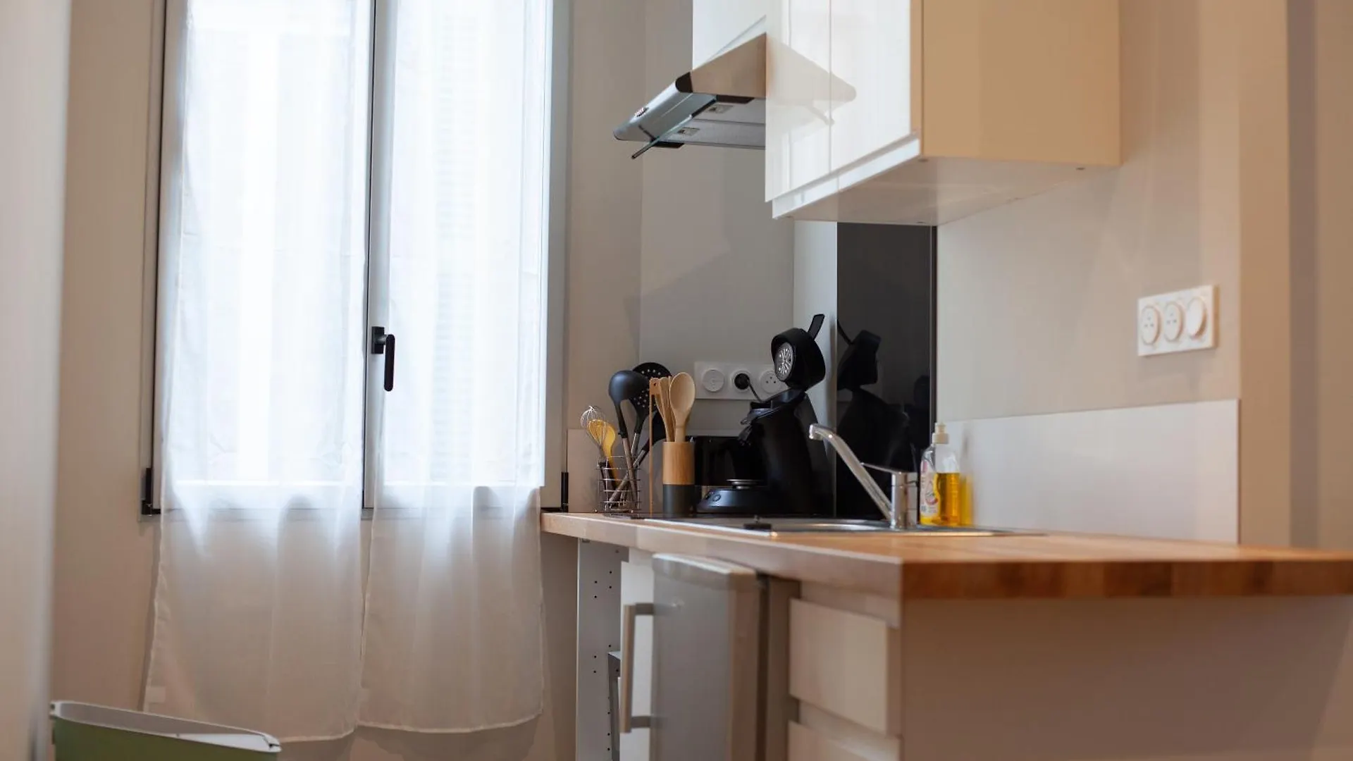 Appartements Avec Garage Prive - Latre Location Λούρδη Διαμέρισμα